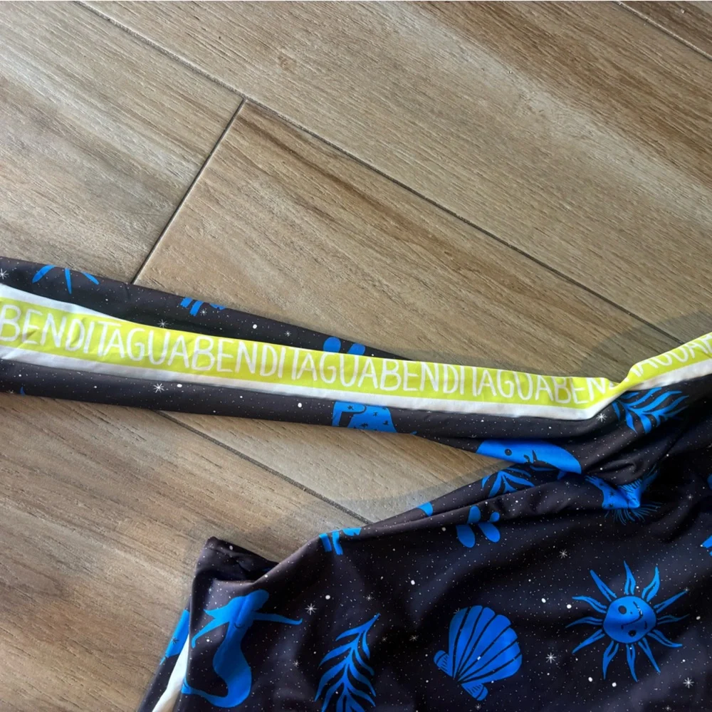 NEW Agua Bendita Clara Surf One Piece Swimsuit - Picture 8 of 11